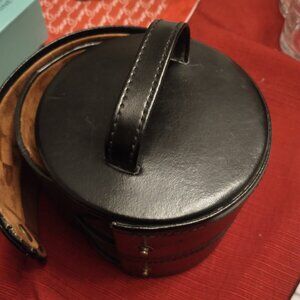 Wolf mark jewelry box